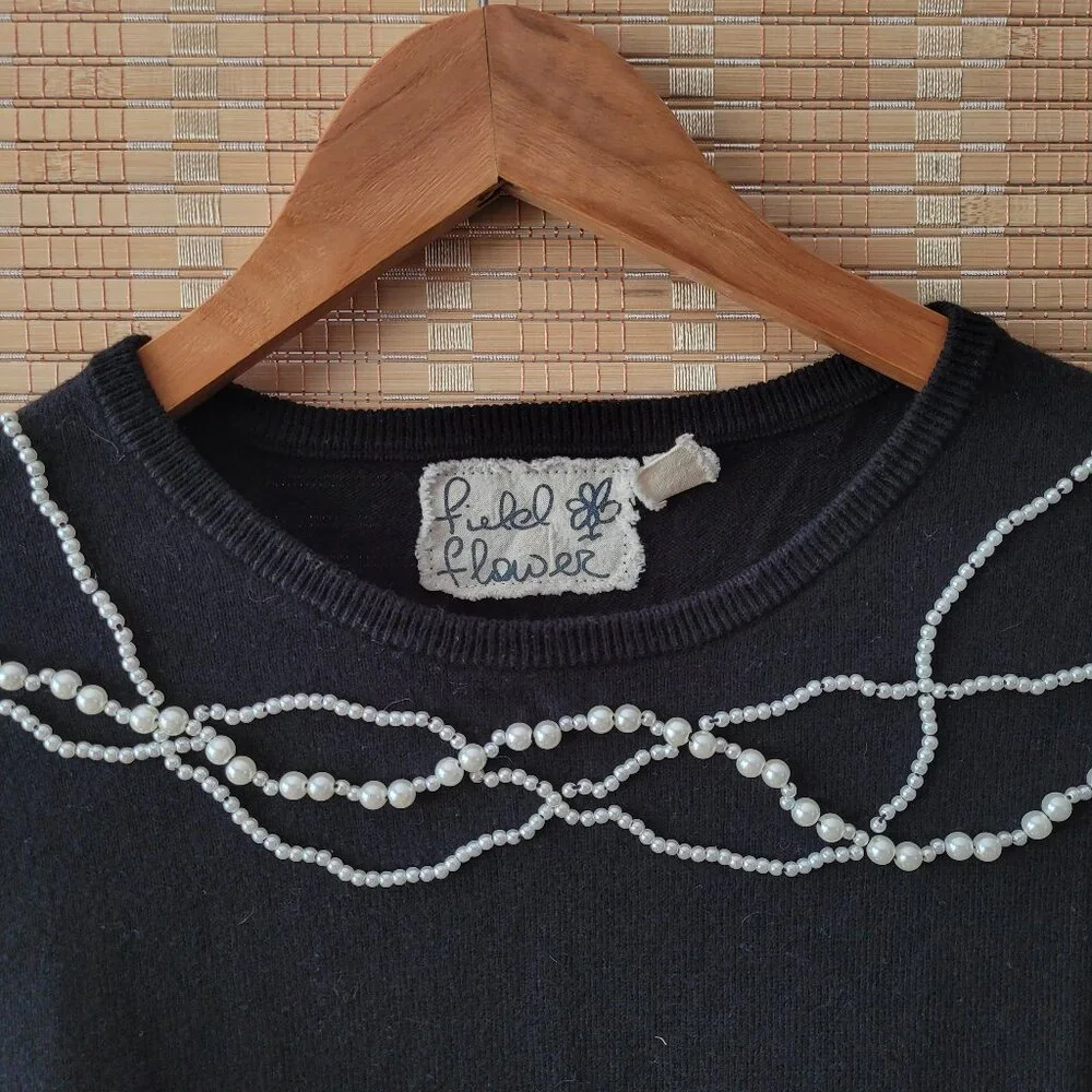 ANTHROPOLOGIE Field Flower Black Cashmere Blend Sweater Pearl Enhancement - Picture 3 of 3